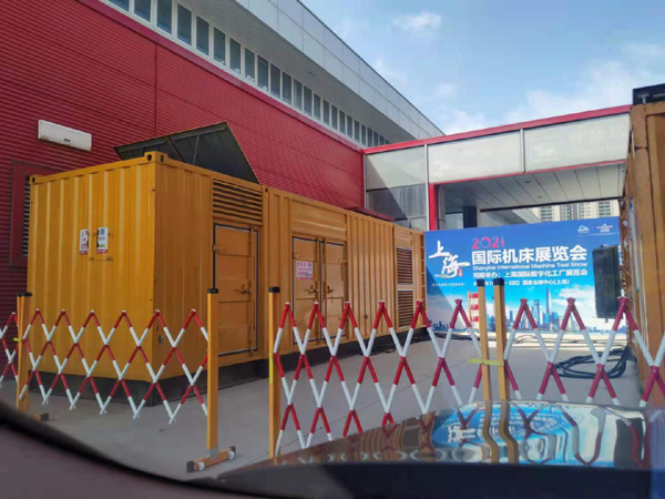 黔江发电车出租-发电机无电压或电压太低怎么办？