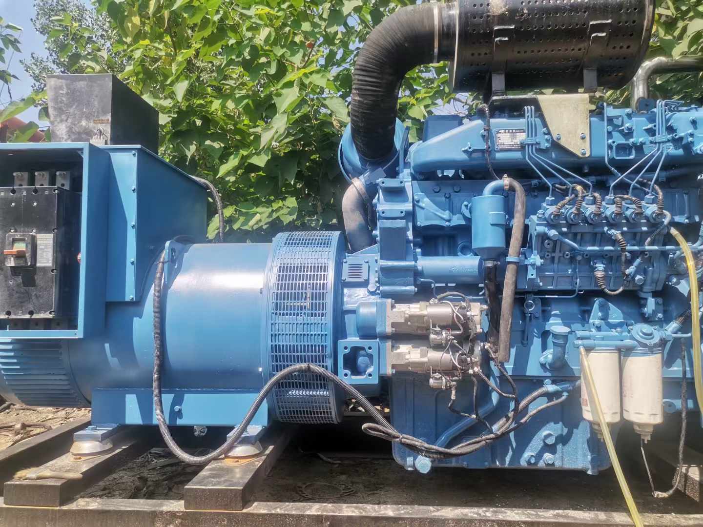 黔江详细说明降低 800kW 柴油发电机输出电流波动的方法